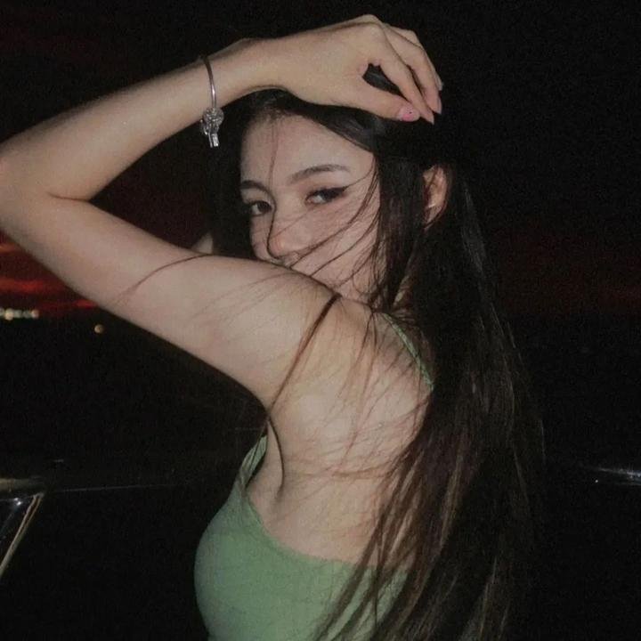 奔跑的蔷薇